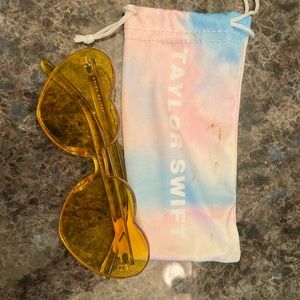 Taylor Swift heart shaped sunglasses